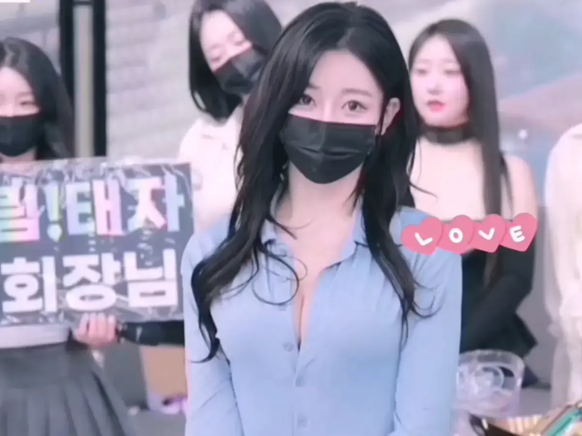 《BJ女团全员卸甲小黑屋》HD高清完整版免费-熊猫班卸甲未删减版无广告-韩国女团热舞jinricp第五季《韩国BJ舞团》