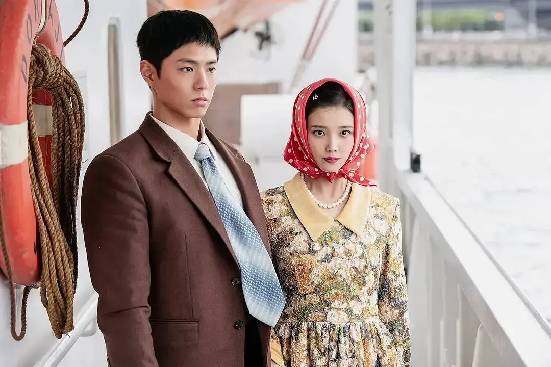 《苦尽甘来遇见你》-浪漫剧情片推荐-李知恩&朴宝剑2025新作-苦尽甘来遇见你-1080P高清无删减