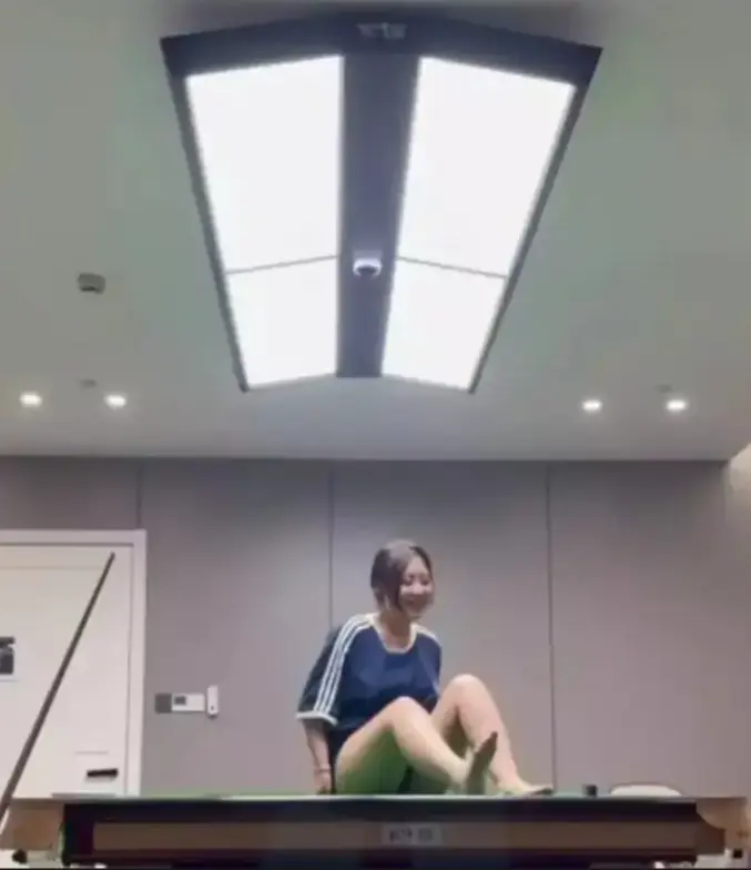 江苏东台名爵台球厅助教风波不断，《江苏东台名爵台球厅事件》视频流出，全平台网盘资源免费分享