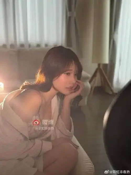 《河北彩花河北彩伽》4K超高清画质播放 - 河北彩花、河北彩伽穿学生服饰演高中生，精彩不容错过！