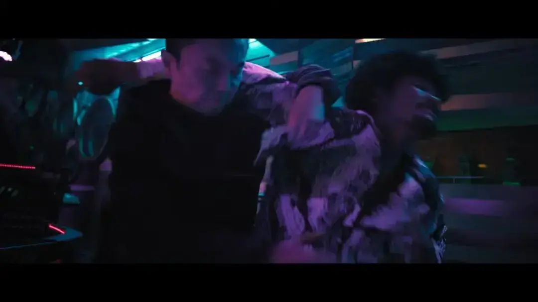 《火遮眼》-谢苗演绎孤胆英雄动作片 4K超高清无广告在线观看_《火遮眼》蓝光修复版全集免费获取_《火遮眼》磁力链接资源下载 - 影视乐园