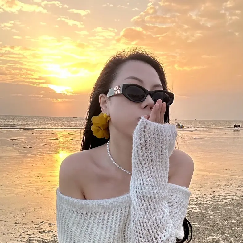 流畅不卡顿在线观看《唐山一拖三》高清全集，三分十五秒精彩不停，《神眸一拖三》深度解析还原事件真实场景